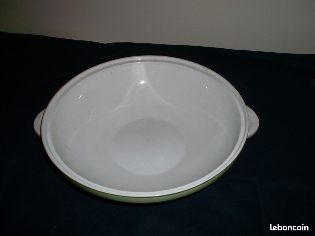 Ancien saladier en porcelaine de salins (image 1)