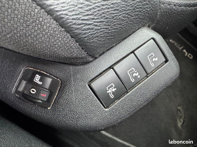 Citroen GRAND C4 PICASSO BLUEHDI 150CH EXCLUSIVE S&S EAT6 AUTOMATIQUE (image 14)