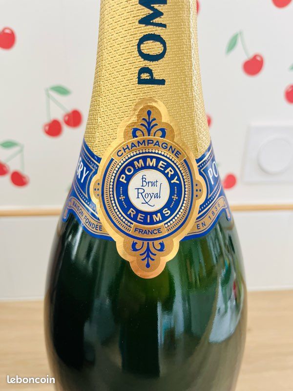 Jéroboam factice Champagne Pommery “Brut Royal” 3L – Pièce de décoration luxe mariage événementiel (image 3)