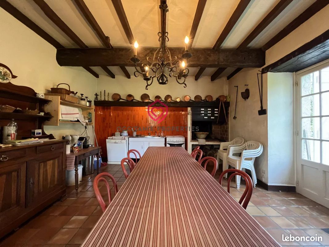 Propriété 7 pièces 228 m² (image 12)