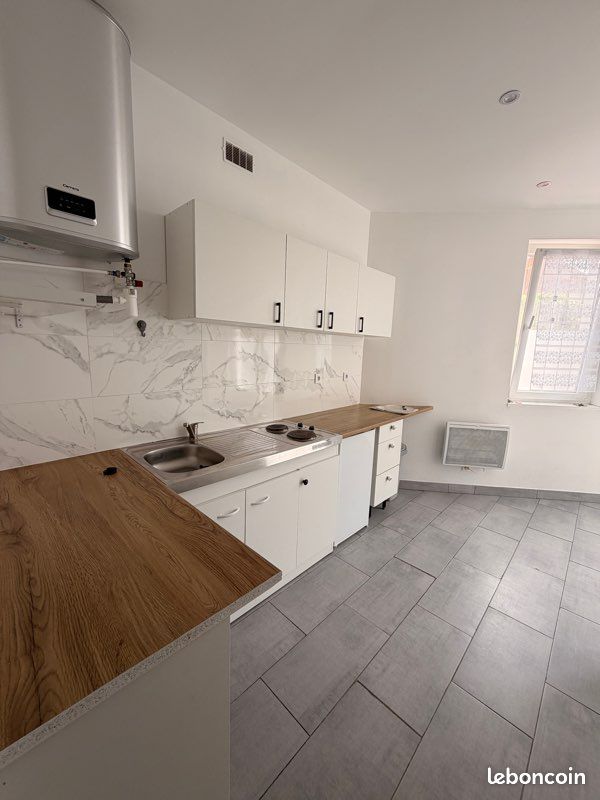 Appartement 2 pièces 29 m² · à Saint-Quentin · 29 m² · 450 €