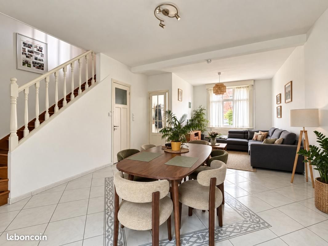 Maison 4 pièces 96 m² · à Lambersart · 96 m² · 1 425 €/mois
