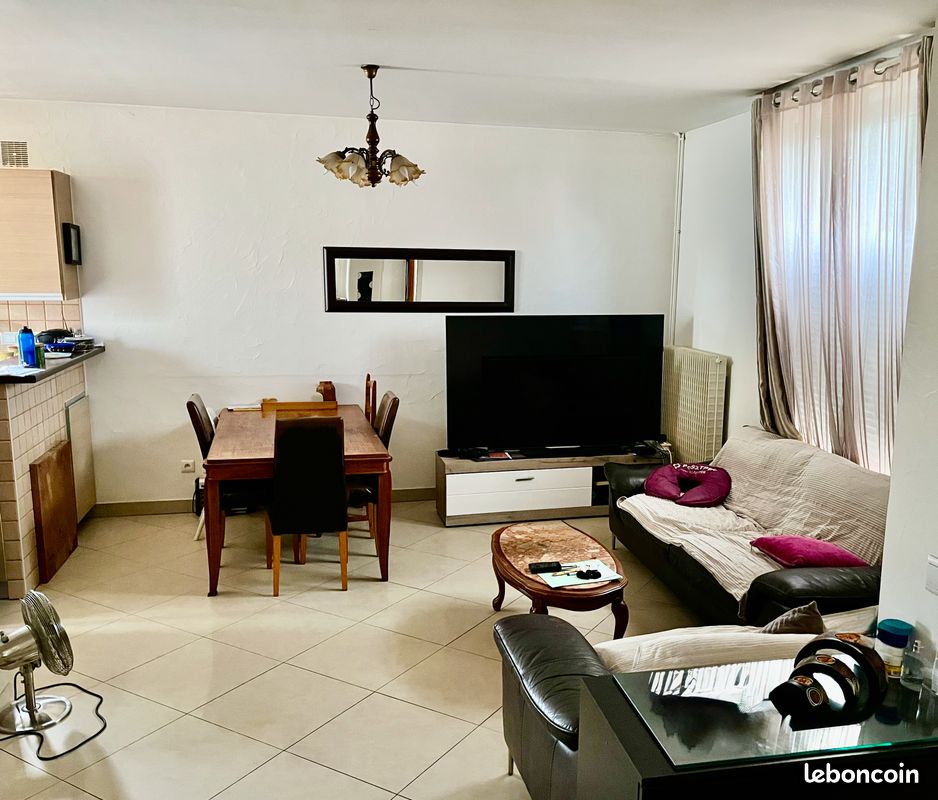 Appartement 3 pièces 65 m² · à Saint-Maur-des-Fossés · 64,7 m² · 1 550 €/mois