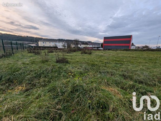 Terrain 1913 m² Brionne