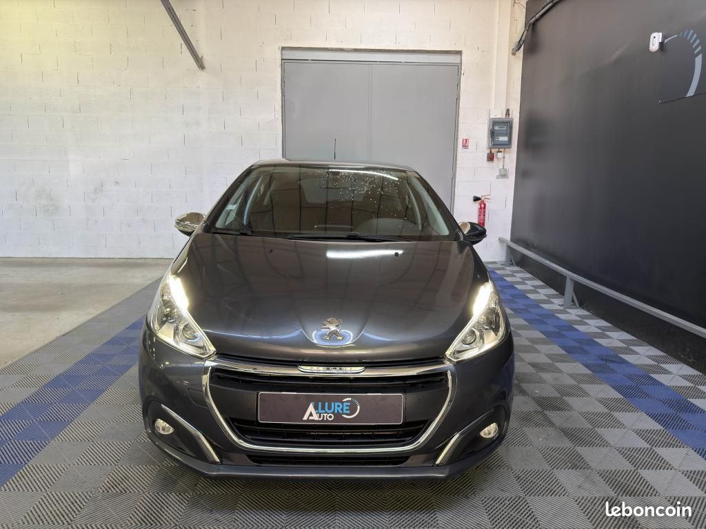 PEUGEOT 208 1.2l VTI 82ch Style 1ère Main Courroie de Distribution Faite Roue de Secours Capteur (image 7)
