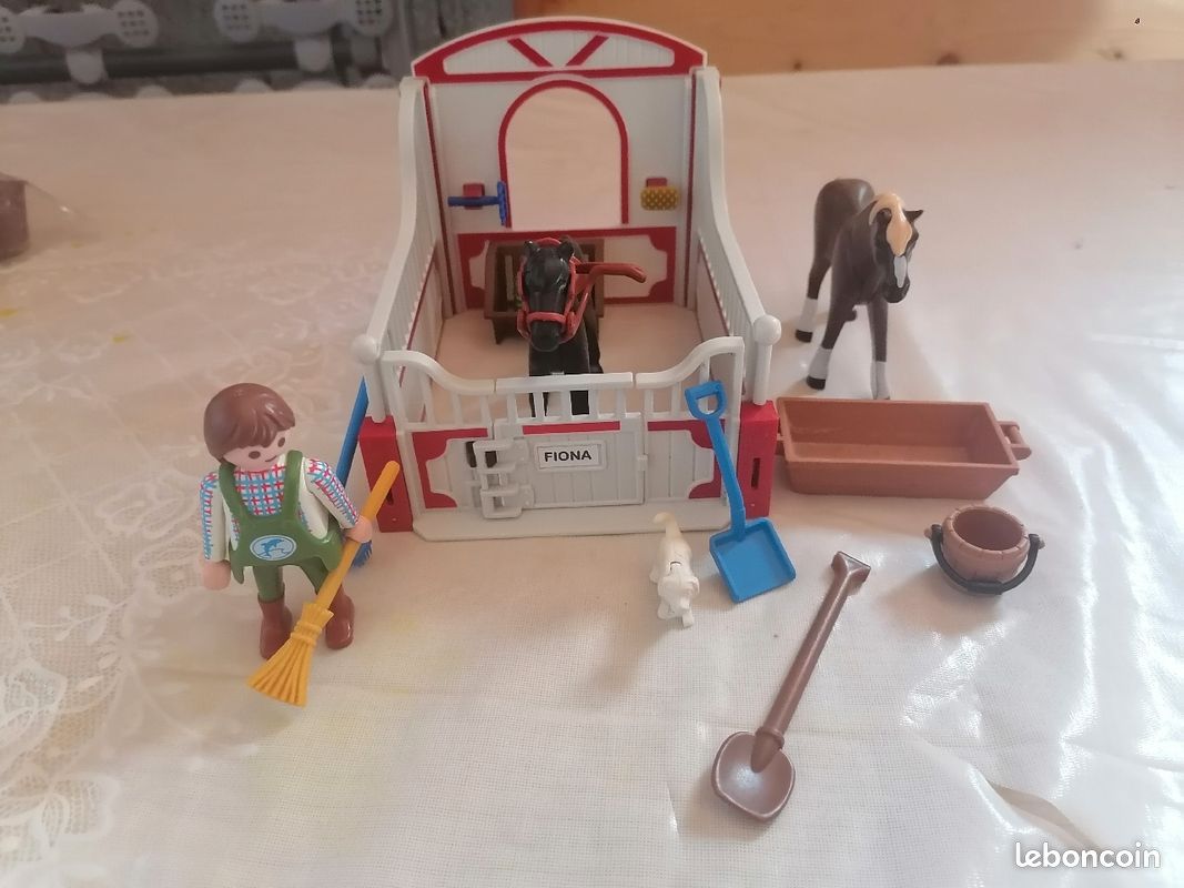 Écurie playmobil (image 1)