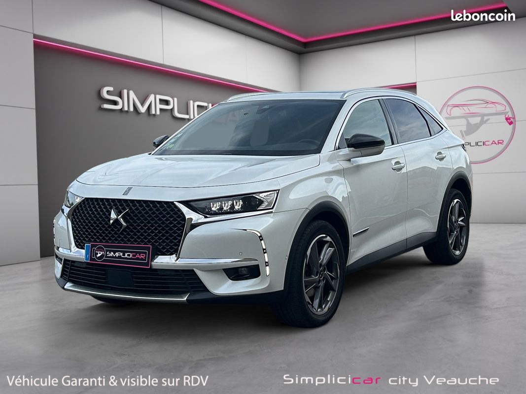 DS DS7 2.0 BlueHDi 180 EAT8 Rivoli Toit Ouvrant / Caméra / CarPlay ...