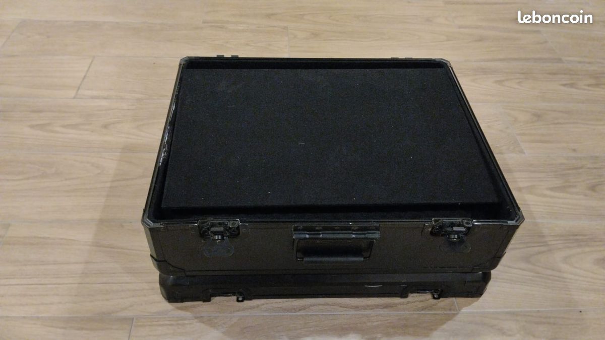 Valise DJ (Odyssey KDJC2BL) (image 1)