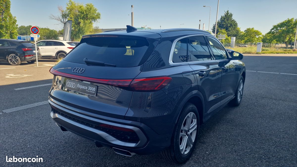 AUDI Q5 TFSI 204 ch Hybride S tronic 7 S line (image 5)