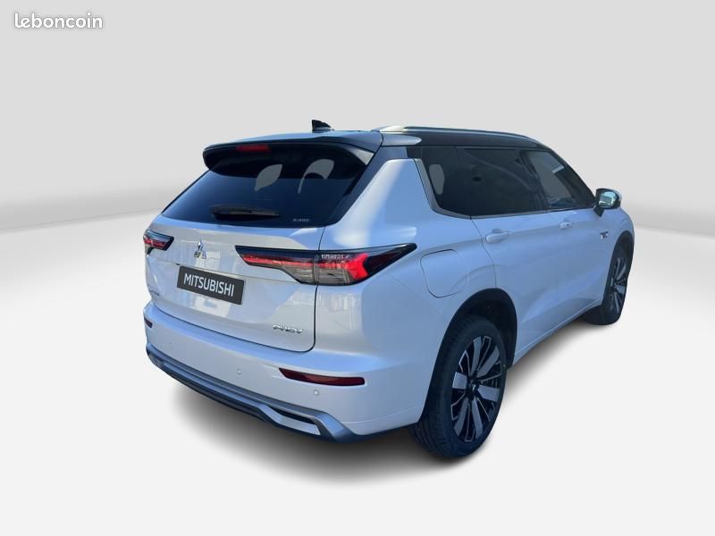 Mitsubishi Outlander PHEV Instyle 4WD (image 5)