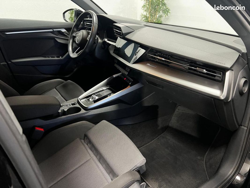 AUDI A3 SPORTBACK 40 TFSI-e 204ch S-Tronic - Hybride rechargeable -1°main - Suivi Audi Monaco (image 18)