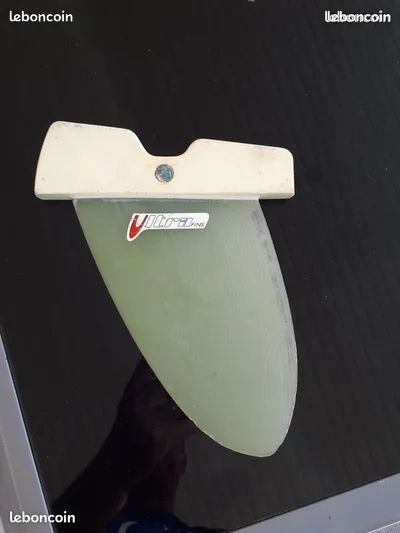 Planche voile aileron (image 1)