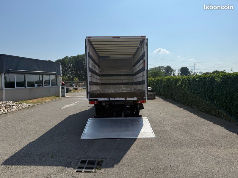 27990ht Renault master 145ch caisse 22m3 hayon (image 5)