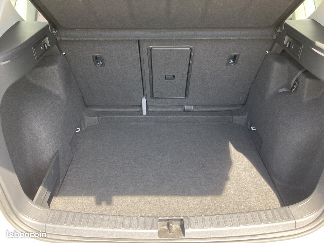 SEAT ATECA 1.6 TDI - 115 - Référence (image 9)