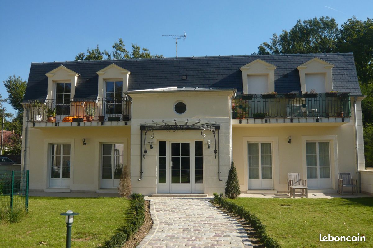 Appartement 3 pièces 73 m² · à Lamorlaye · 73 m² · 1 360 €/mois