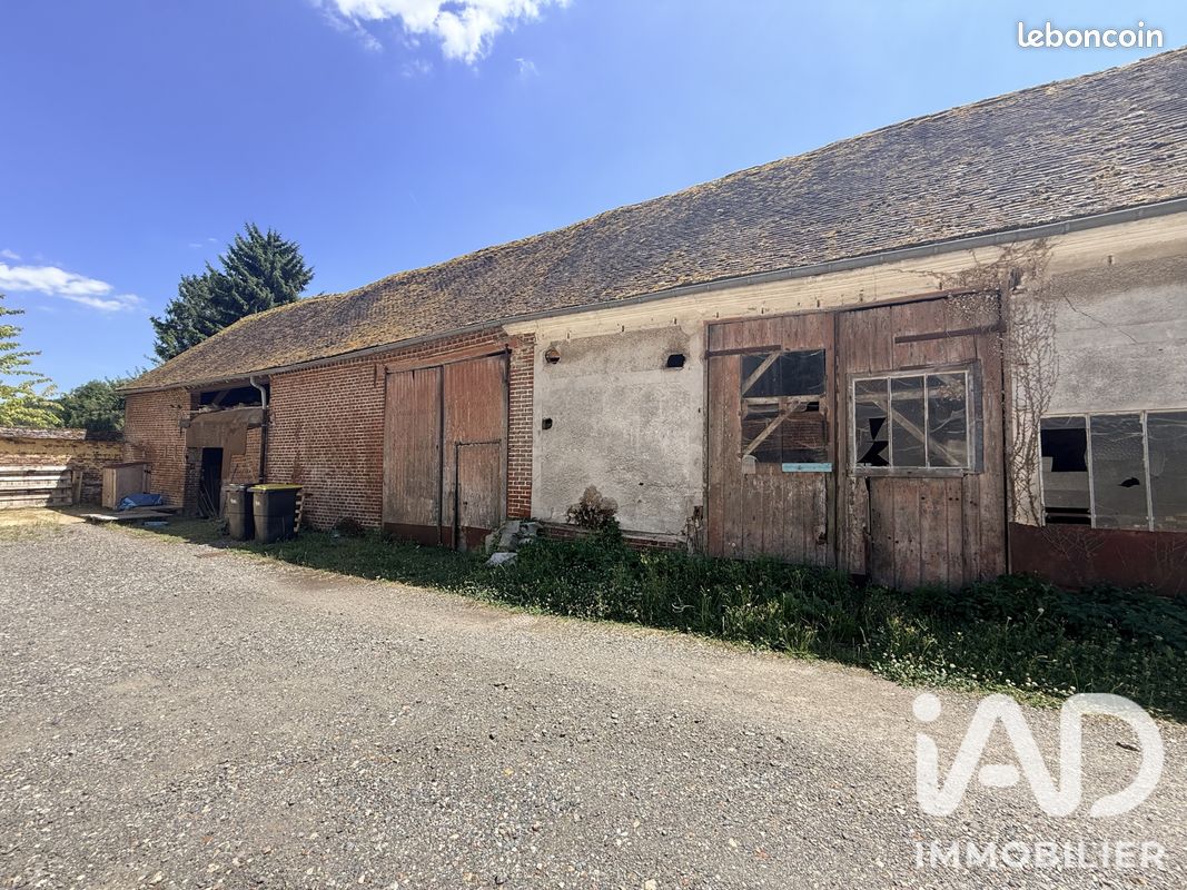 Maison 1 pièce 187 m² · à Allonne · 187 m² · 100 000 €