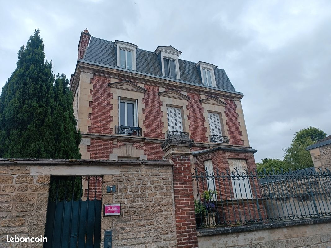 Appartement 2 pièces 42 m² · à Chantilly · 42 m² · 790 €/mois