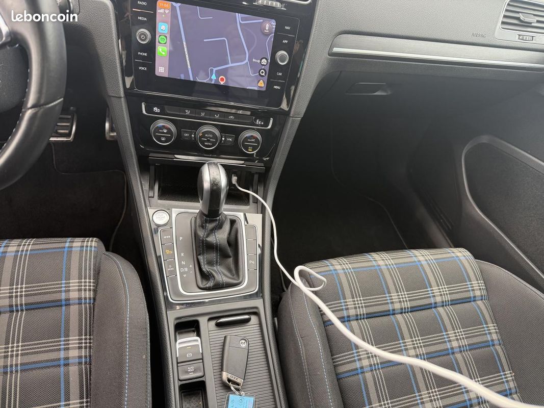 VOLKSWAGEN GOLF GTE Hybride Rechargeable 1.4 TSI 204 DSG6 GTE (image 18)