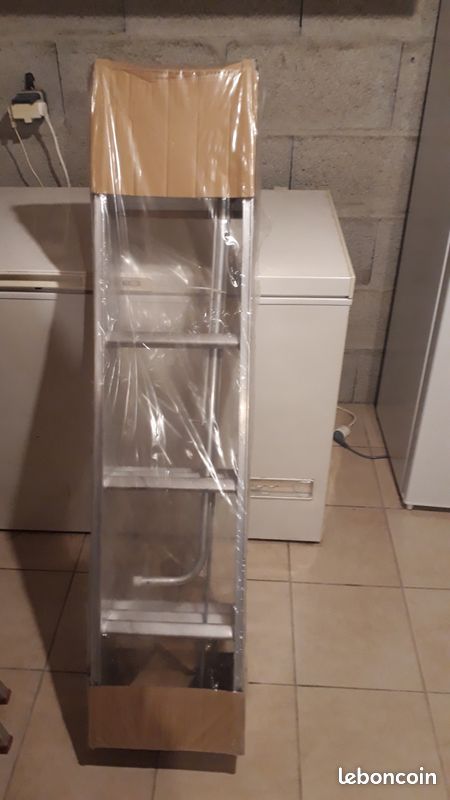 Vends Echelle coulissante escamotable neuve (image 1)