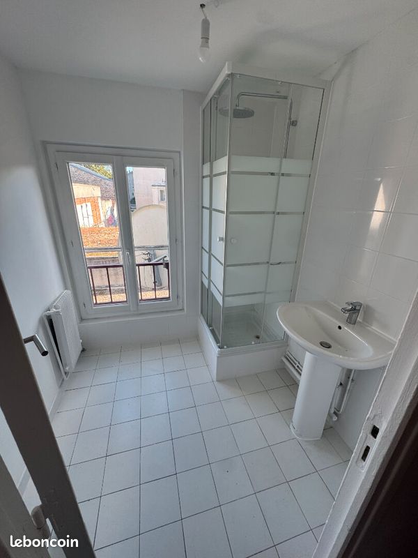 Appartement a louer saint-denis - 2 pièce(s) - 47 m2 - Surfyn