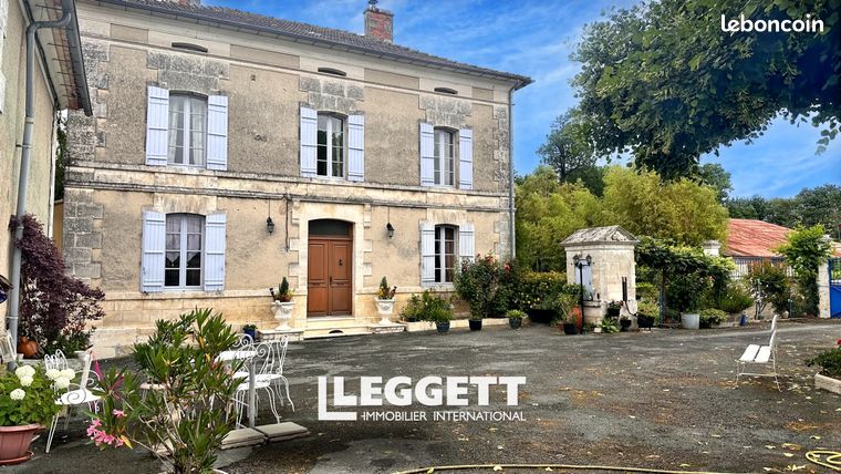 Maison 8 pièces 180 m²
