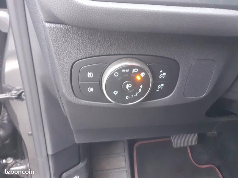 Ford Focus 1.0 Flexifuel mHEV 125ch ST-Line X Powershift (image 16)