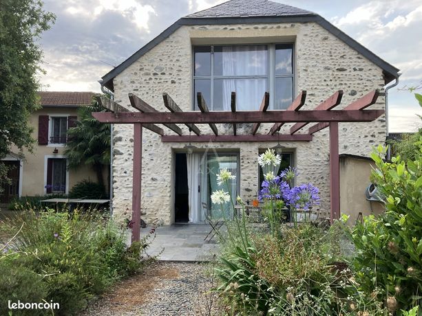 Maison 9 pièces 275 m²