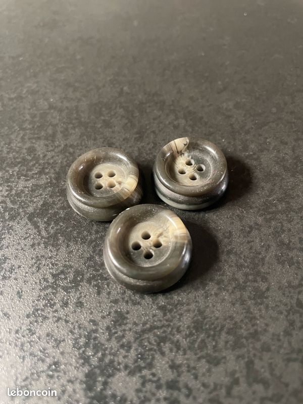 Lot De 14 Boutons Vintage Effet Corne Gris - Diamètre 1,5 Cm - Occasion - Parfait Pour Customisation Vêtements