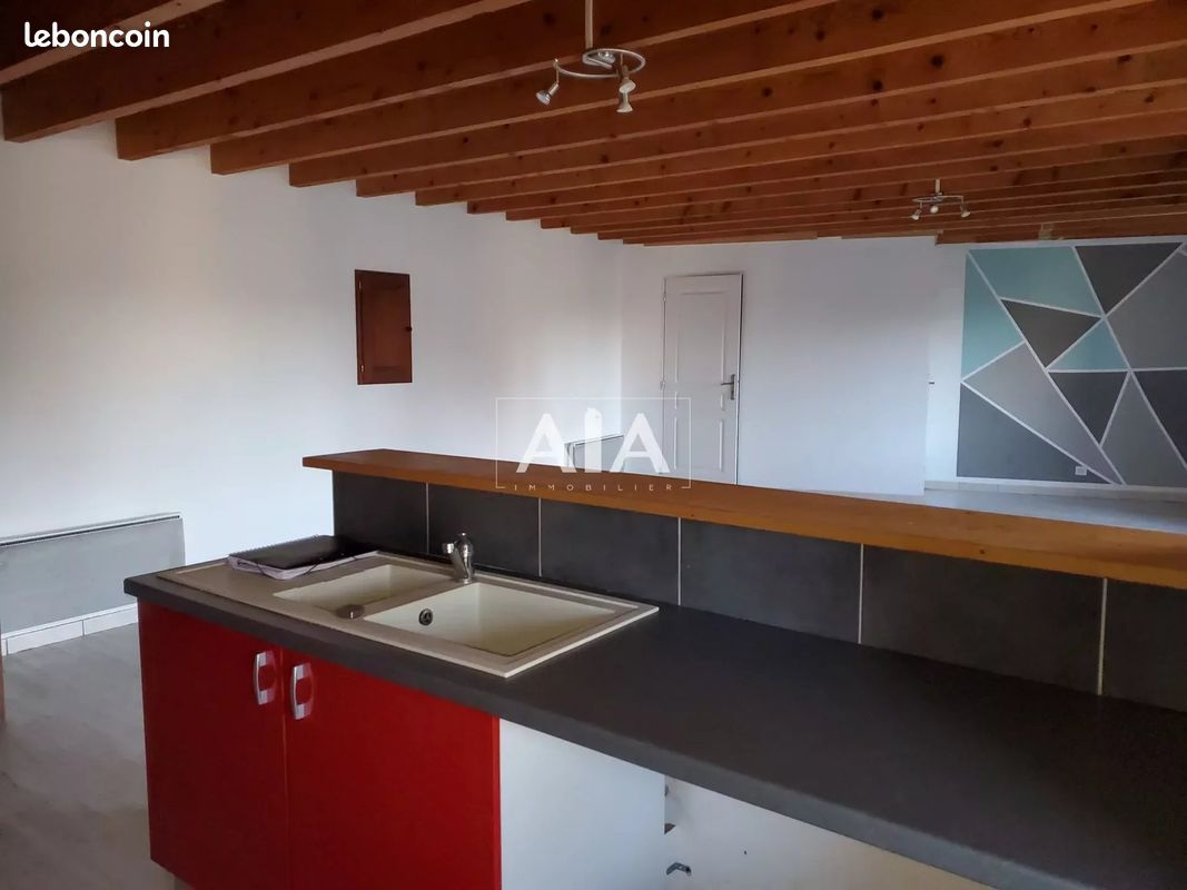 Maison 4 pièces 97 m² - Courcôme 16240 (image principale 3)