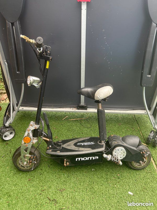 Moma E500 Trottinette Ã©électrique Moma Bikes Lite Decathlon