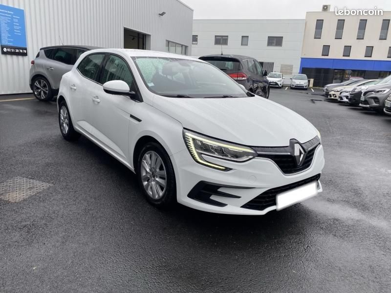 Renault Megane 1.5 Blue dCi 115ch Zen (image 2)