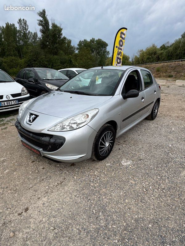 206 + garanti Embrayage et courroie distribution neufs (image 1)