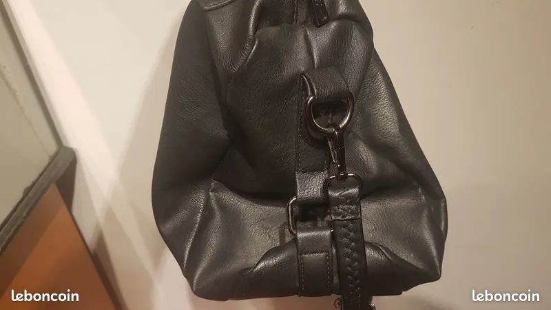 Sac à main noir (image 4)