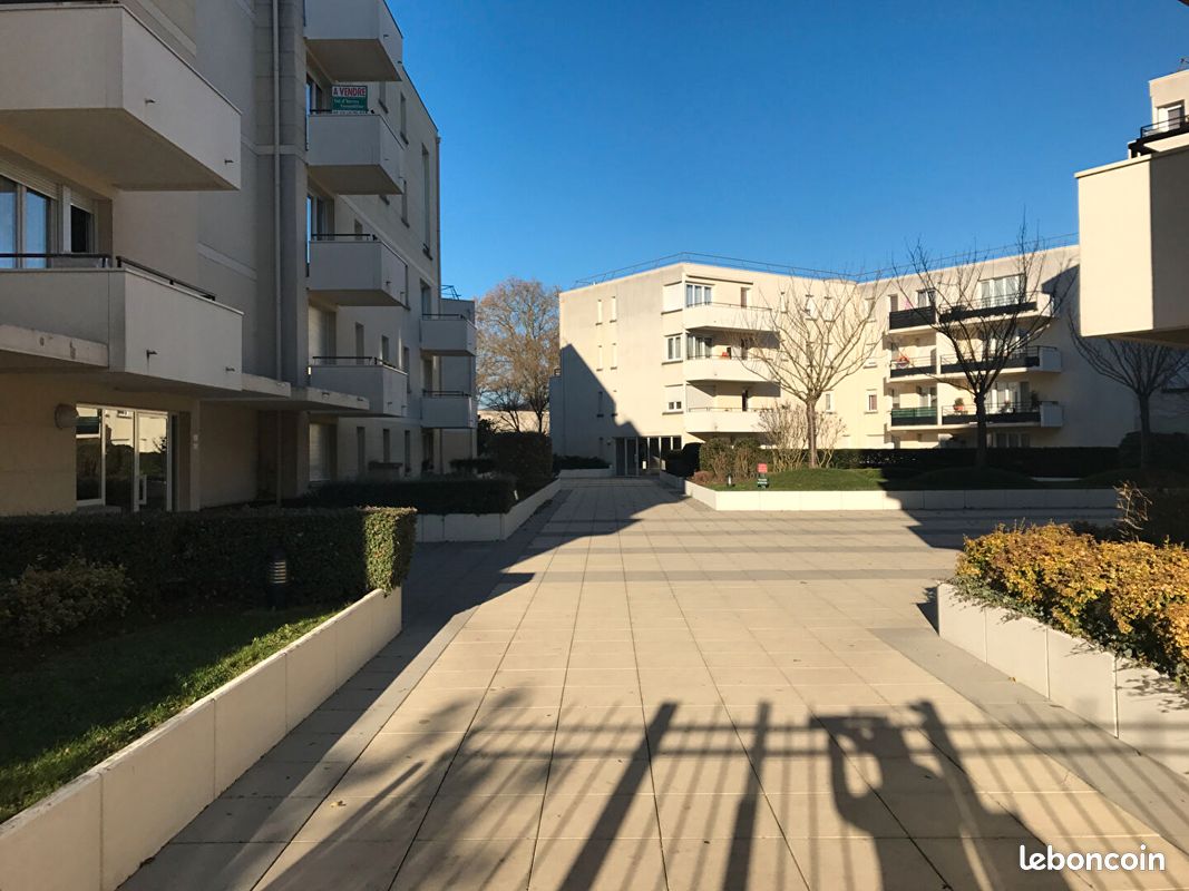 Appartement a louer combs-la-ville - 3 pièce(s) - 66 m2 - Surfyn