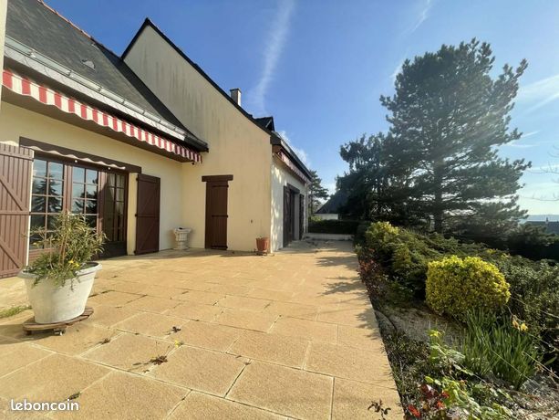Propriété 7 pièces 207 m²