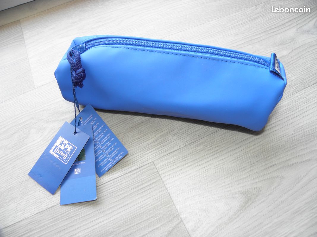 Trousse oxford neuve (image 1)