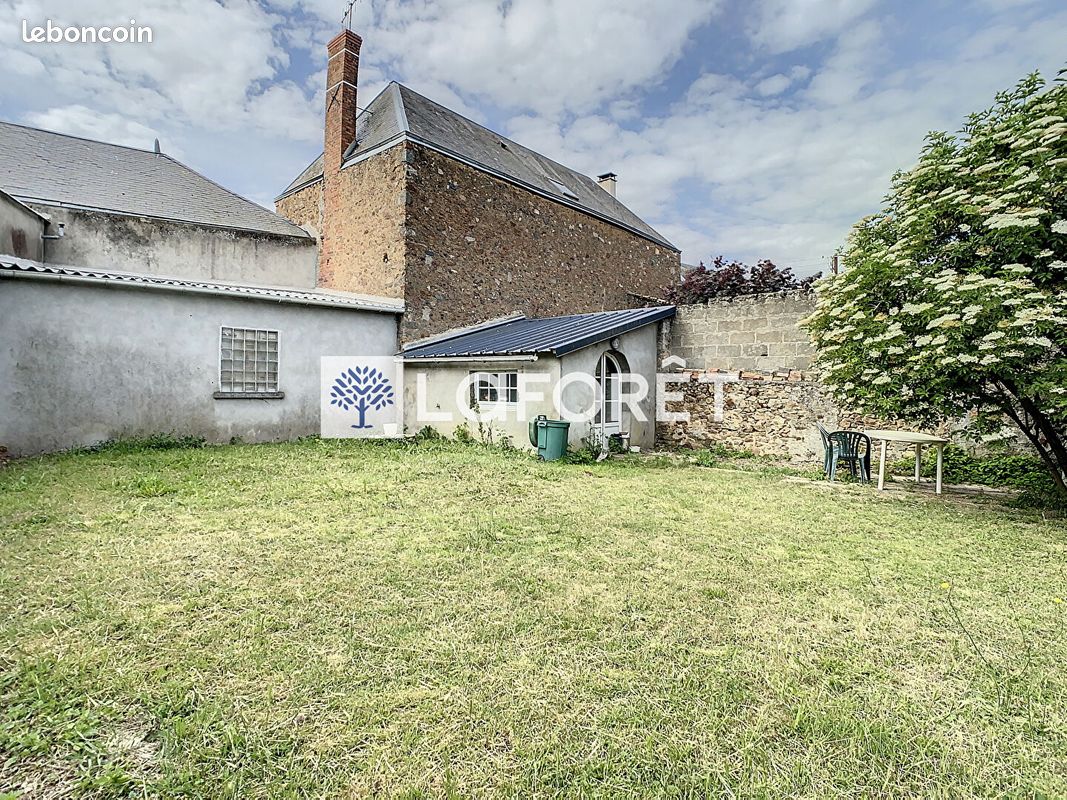 Maison 6 pièces 182 m² - Thouars 79100 (image principale 18)