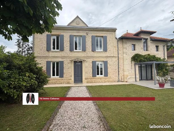 Maison 8 pièces 294 m²