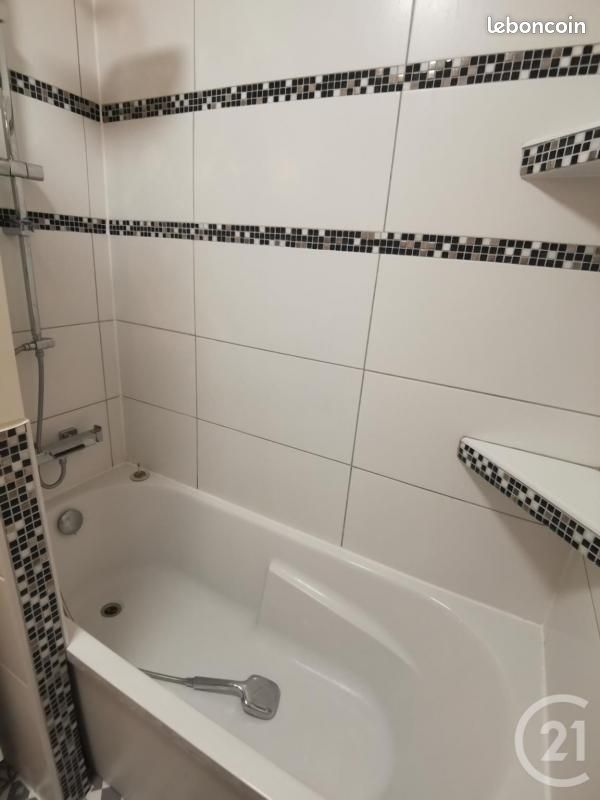 Appartement a louer fecamp - 4 pièce(s) - 86 m2 - Surfyn