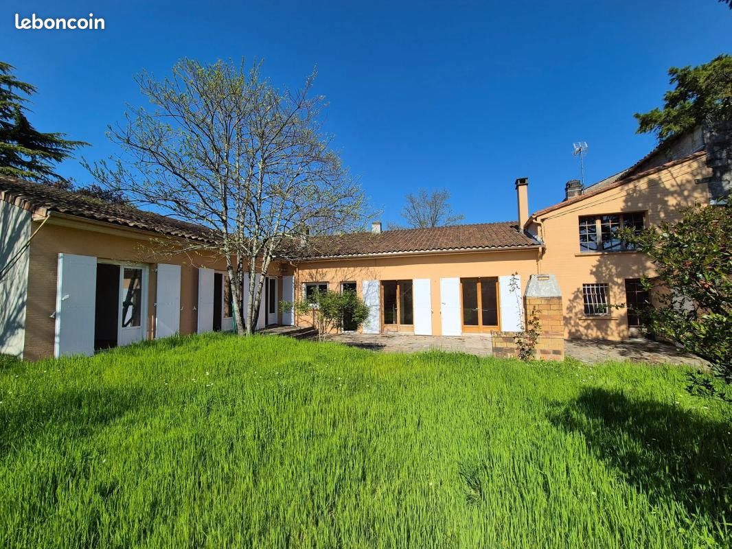 Maison 7 pièces 162 m² · à Cognac · 162 m² · 245 000 €