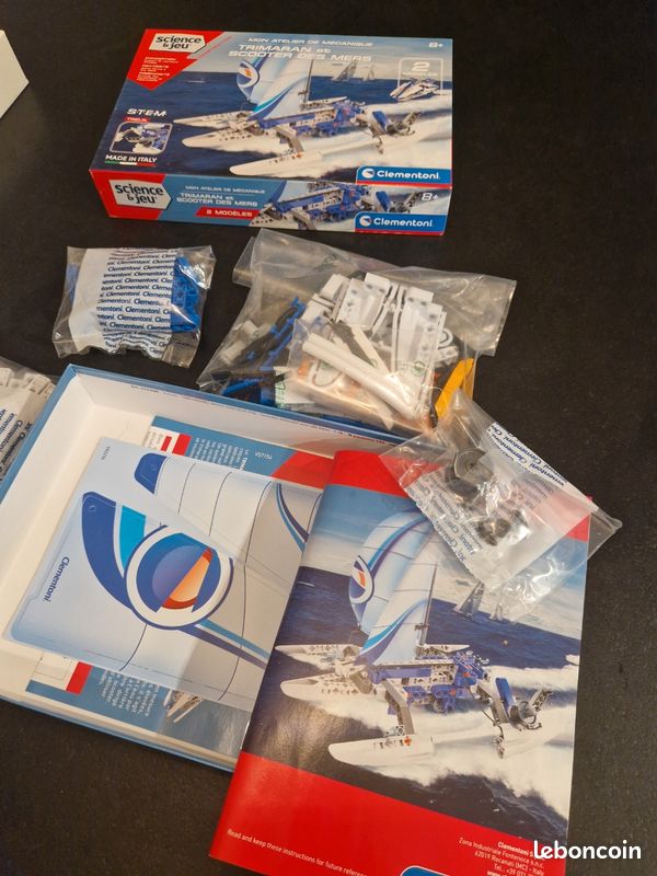 Jeu de construction CLEMENTONI Trimaran (image 2)