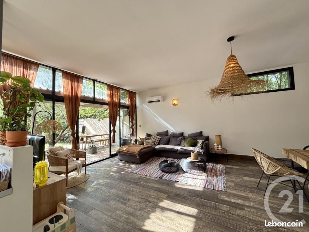 Maison 5 pièces 157 m² · à Romans-sur-Isère · 157 m² · 415 000 €