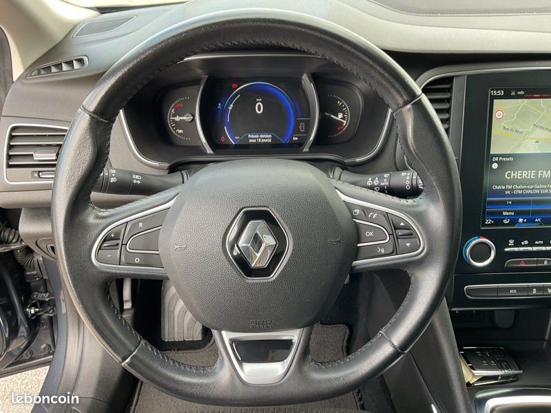 Renault megane iv 1.2 tce 130 energy intens (image 7)