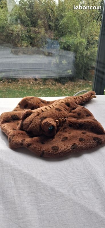Peluche raie pastenague (image 1)
