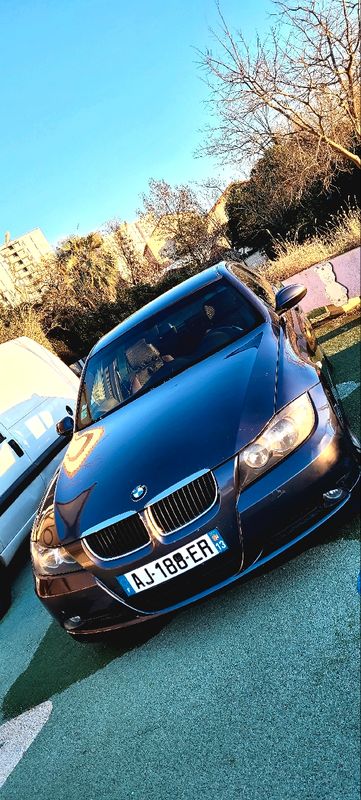BMW 320d e90 150ch à vendre en état ( petit souci electrique ...