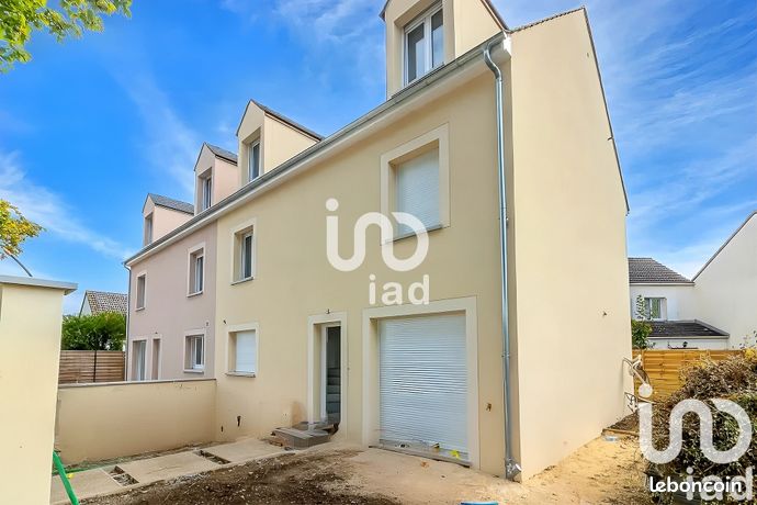 Maison 8 pièces 146 m²
