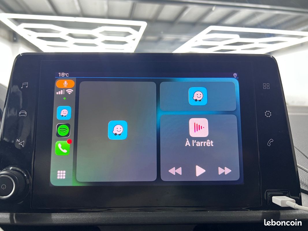 Peugeot Partner Premium L1 1.5 BlueHDI 130cv/3 Places/CarPlay/Radar AR/Régulateur De Vitesse (image 15)