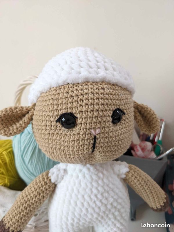Agneau, doudou peluche fait main au crochet, neuf (image 9)