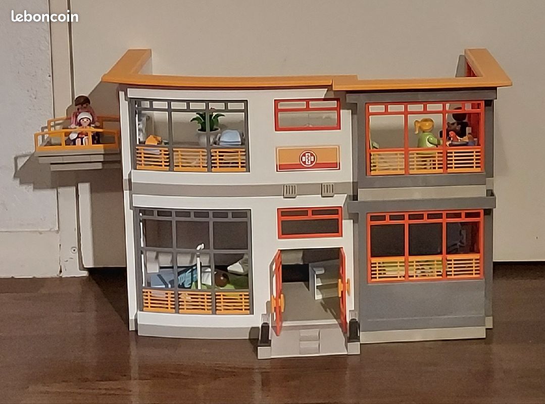 Hopital Playmobil (image 1)