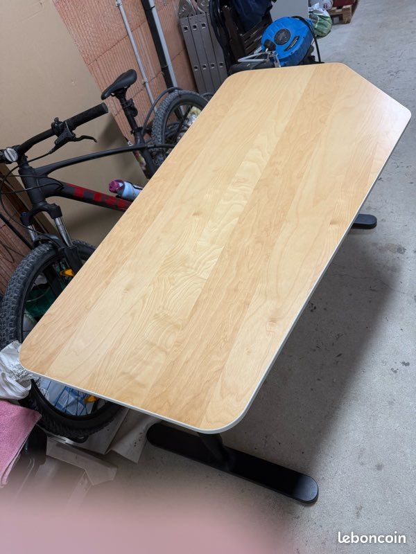 Bureau IKEA Bekant (image 2)